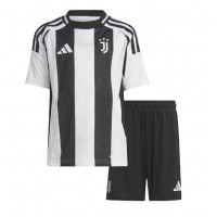 Echipament fotbal Juventus Andrea Cambiaso #27 Tricou Acasa 2024-25 pentru copii maneca scurta (+ Pantaloni scurti)